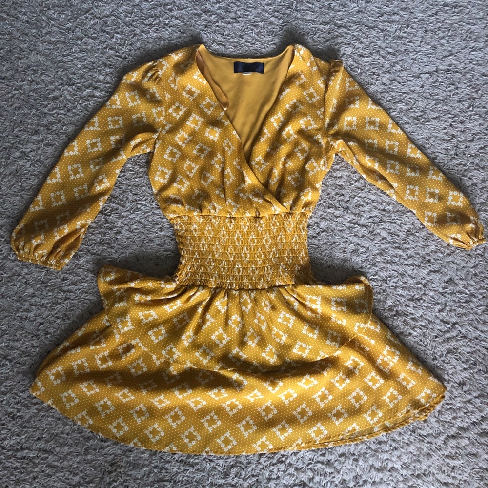 yellow paisley cinch dress // francesca’s